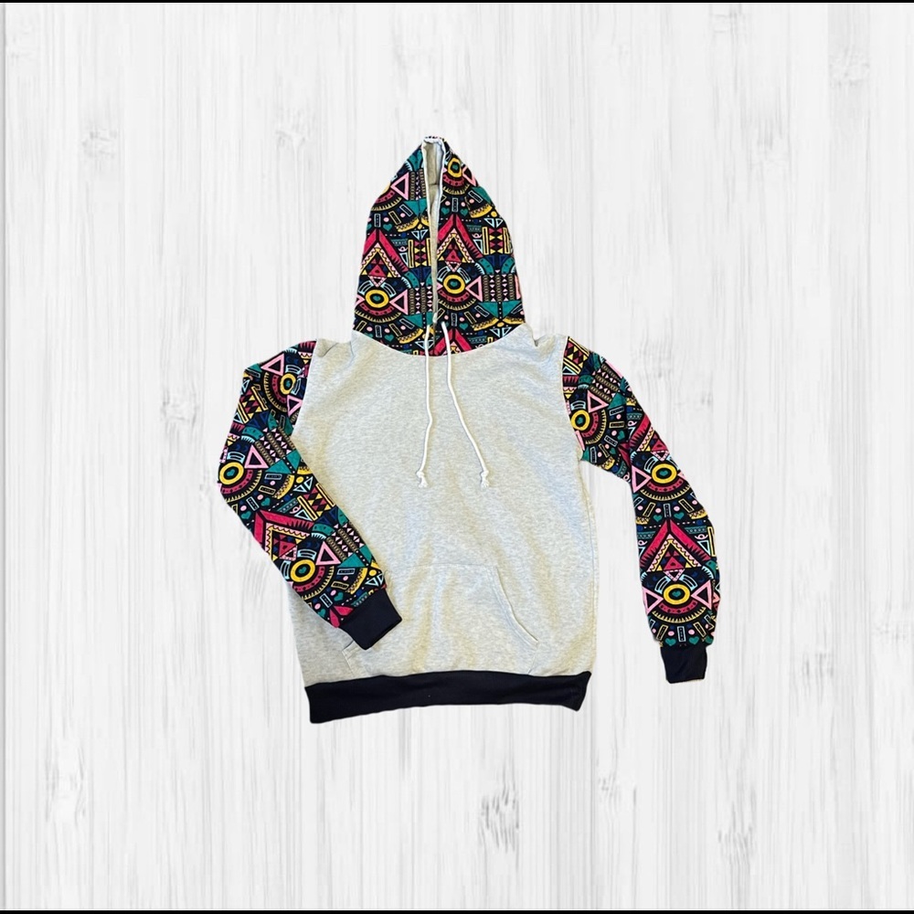 Women’s MokingTop Multicolored Aztec Hoodie